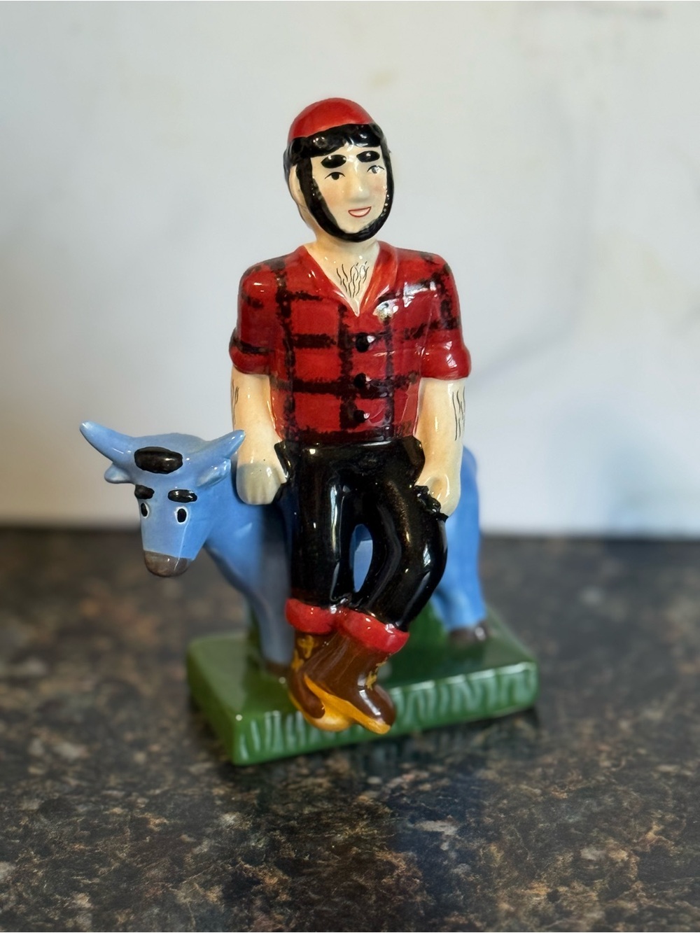 Paul Bunyan & Babe Salt and Pepper Shakers